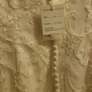 Oleg Cassini Wedding dress